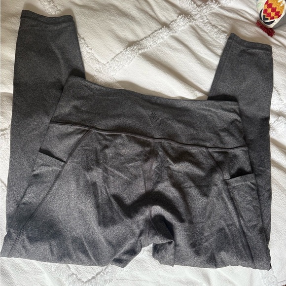 Athleta Stash Pocket Salutation Tight - Picture 4 of 4